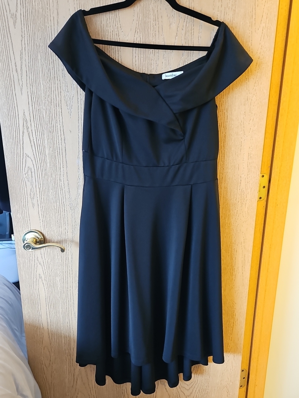 NWOT Off-the-Shoulder Black High-Low Dress